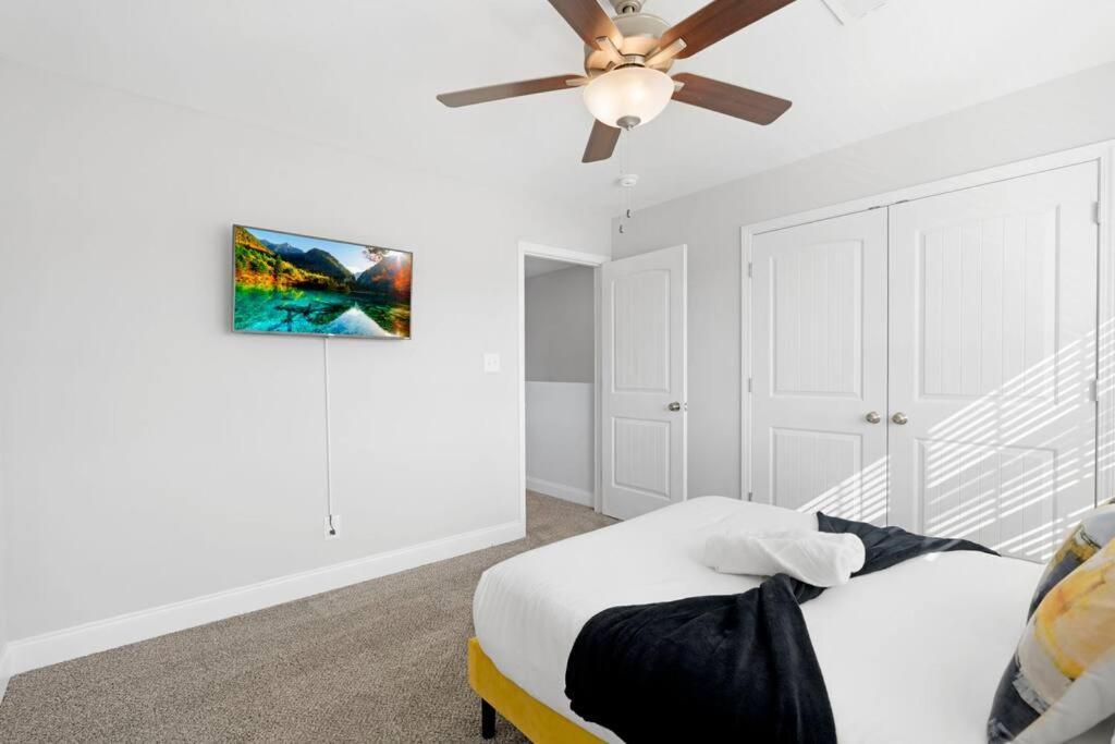 קלארקסוויל Make Lemonade In Luxury W King Bed And Free Parking Plus 40 Minutes To Nashville מראה חיצוני תמונה
